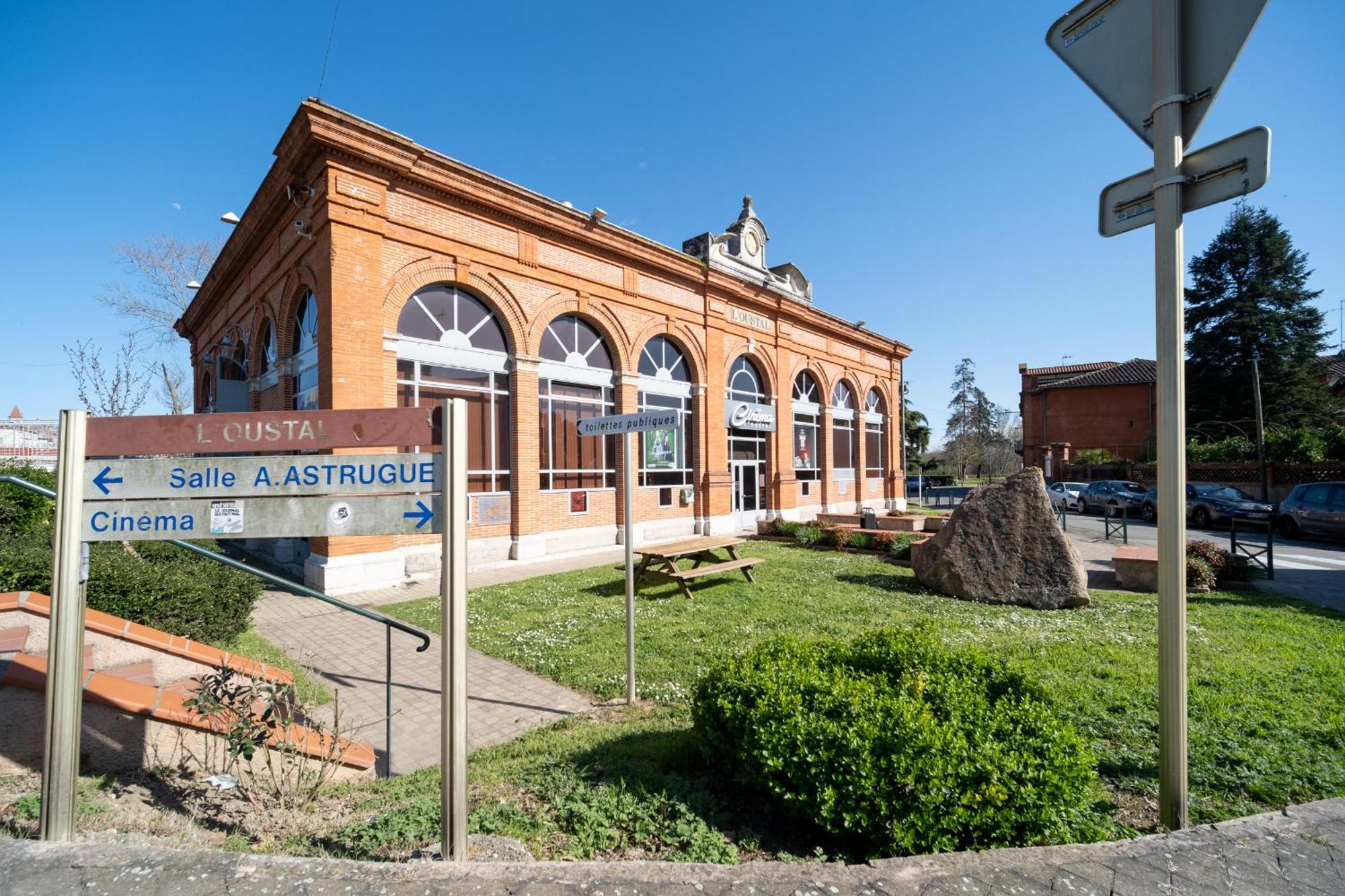Evasions-Echappee, Centre-Ville, Gare Auterive  Buitenkant foto